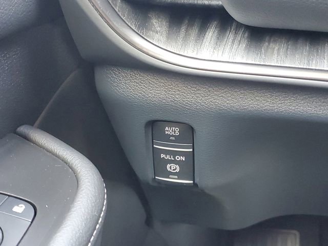 Certified 2025 Nissan Armada PRO-4X image 23