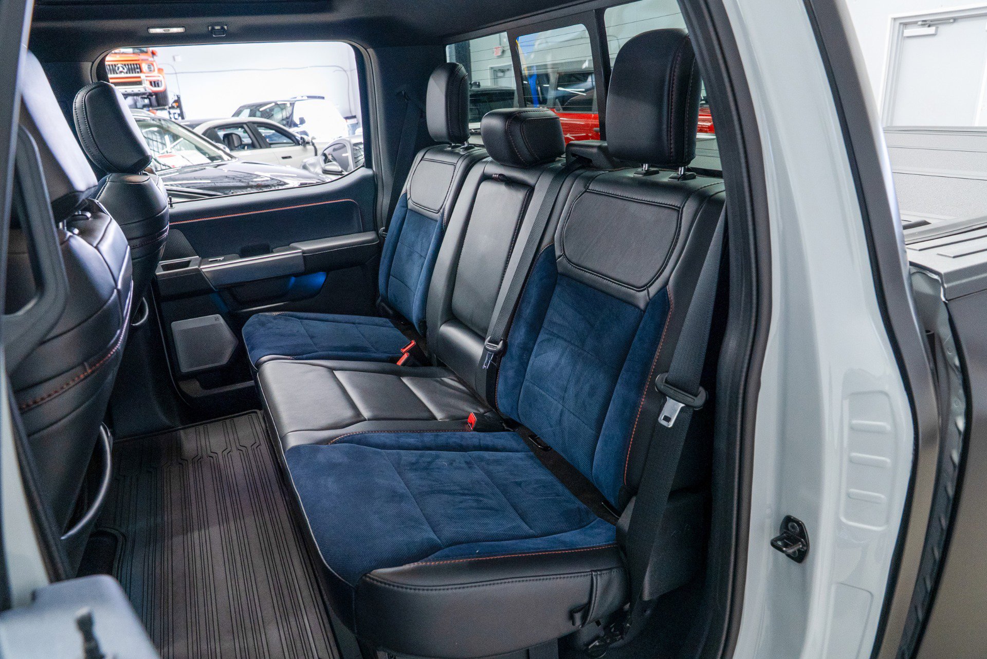 Used 2023 Ford F150 Raptor w/ Blue Interior Package image 15