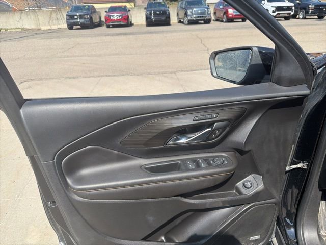 Used 2021 GMC Terrain SLT w/ Infotainment Package II image 18