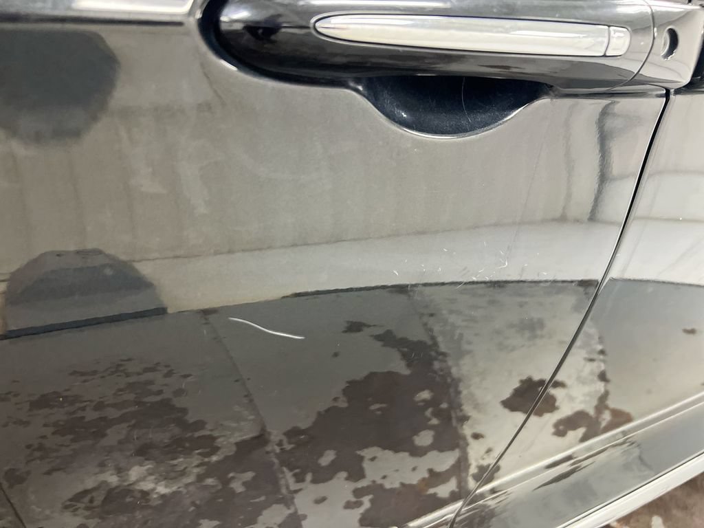 Used 2020 Chrysler Pacifica Touring-L FWD image 36