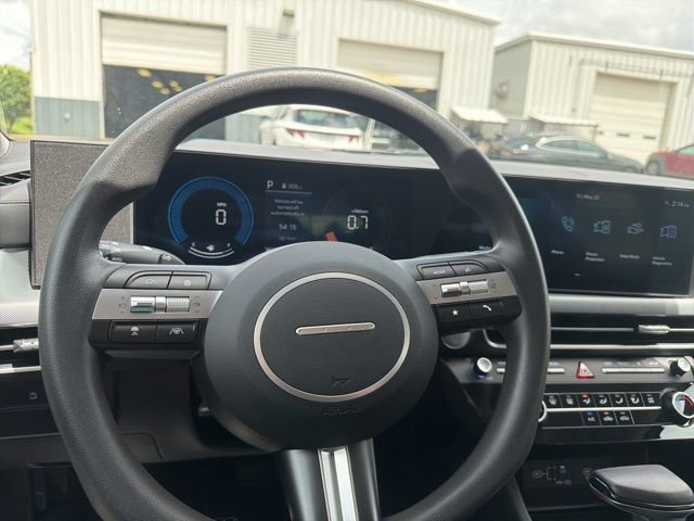 Used 2025 Hyundai Sonata SE FWD image 13