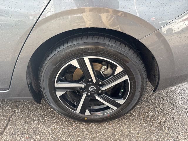 Used 2024 Nissan Sentra SV image 5