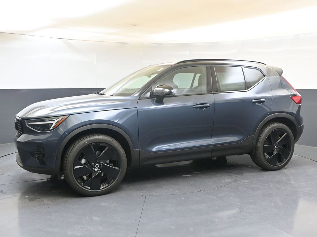 New 2026 Volvo XC40 B5 Ultra w/ Climate Package AWD/4WD image 2