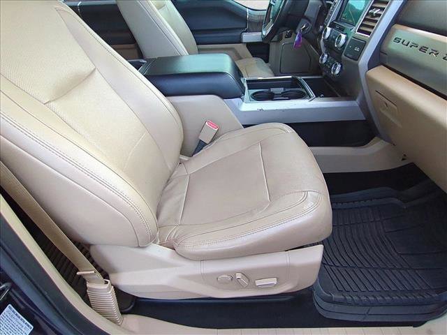 Used 2017 Ford F350 Lariat w/ Lariat Value Package image 21