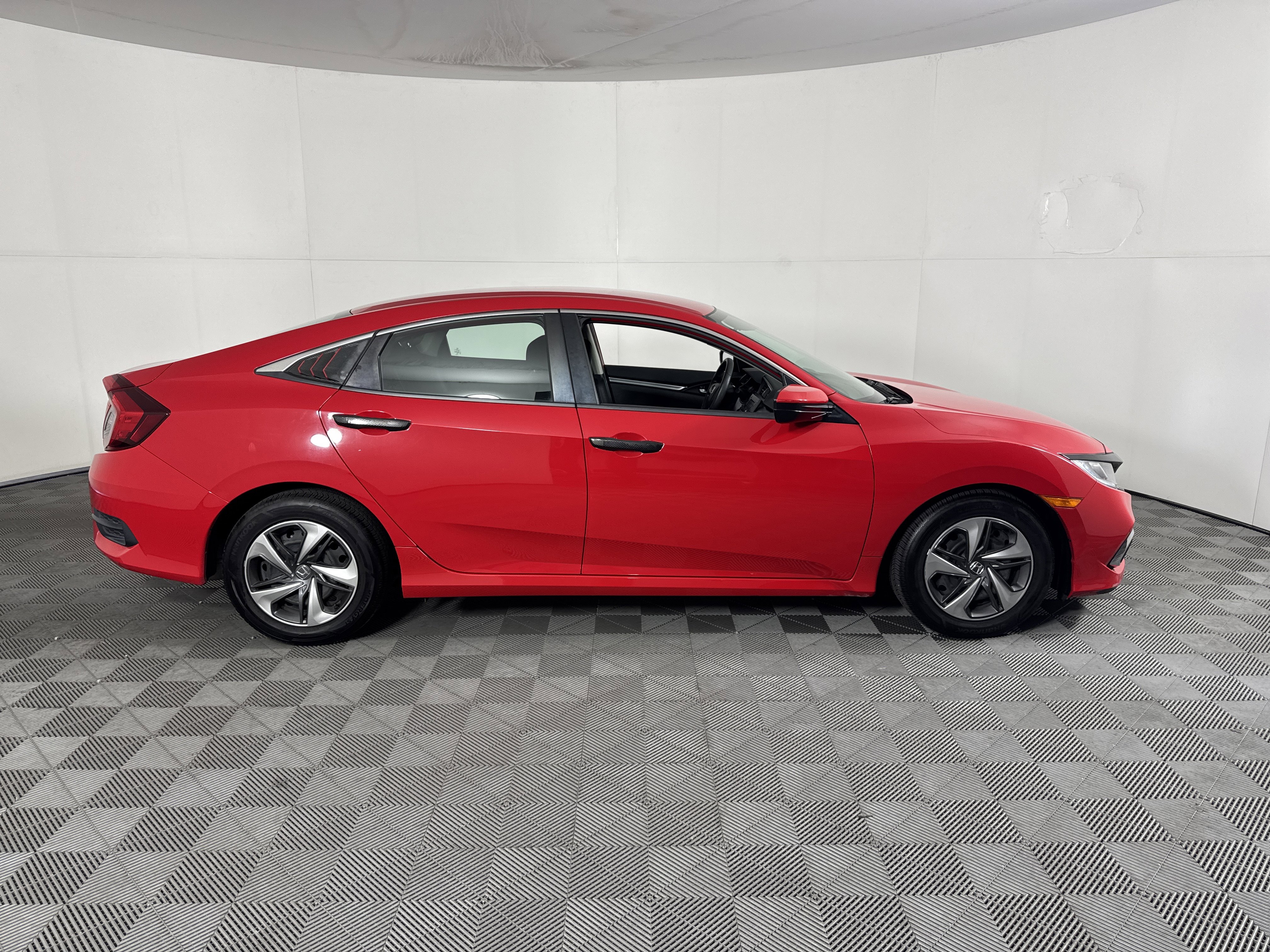 Certified 2019 Honda Civic LX image 3