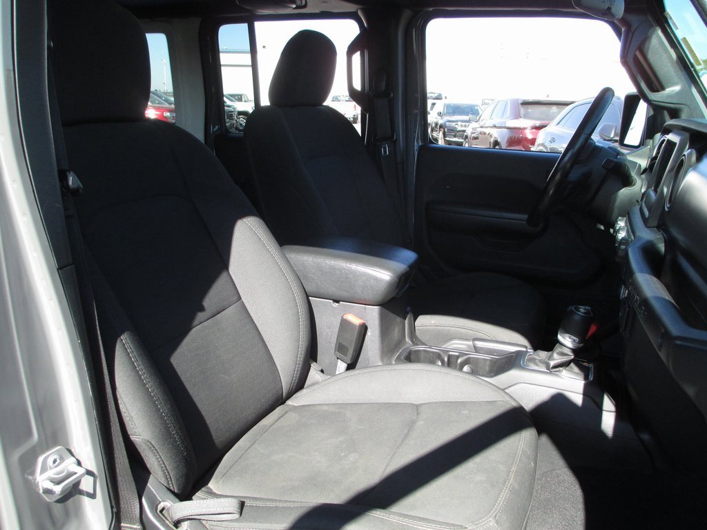 Used 2020 Jeep Wrangler Unlimited Sport image 19