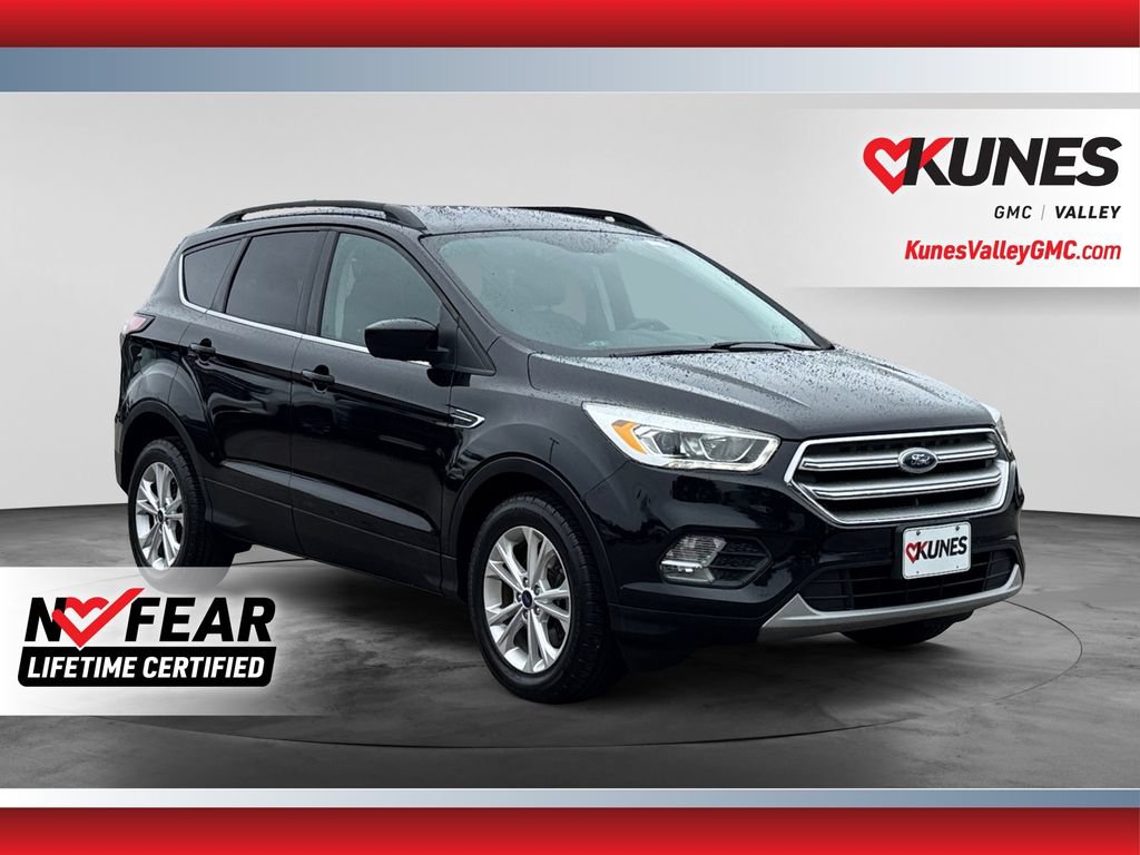 Used 2017 Ford Escape SE w/ SE Leather Comfort Package