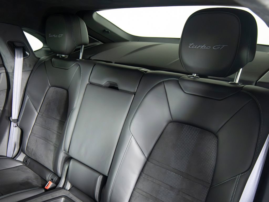 Certified 2022 Porsche Cayenne Turbo GT AWD/4WD image 39