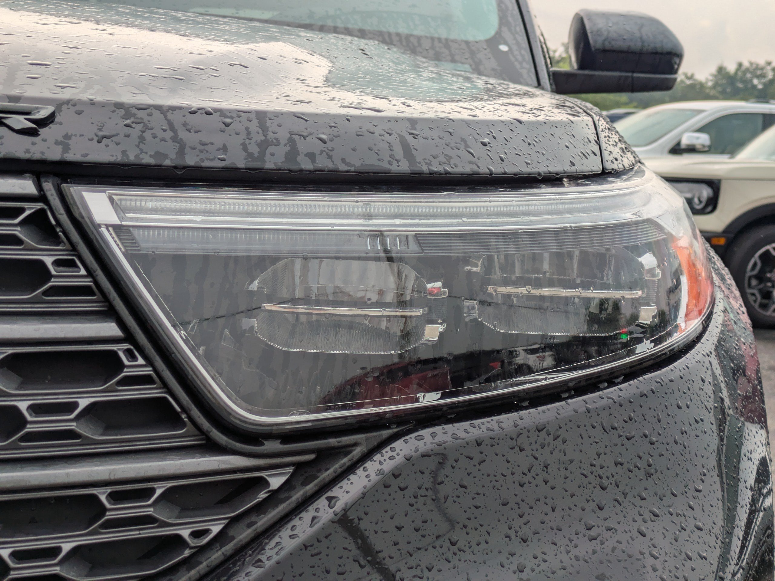 Used 2023 Ford Explorer XLT w/ Equipment Group 202A AWD/4WD image 11