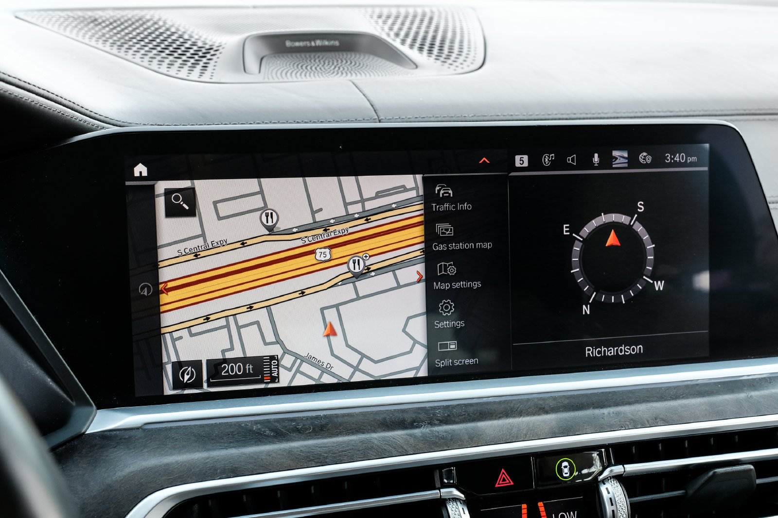 Used 2020 BMW X7 M50i w/ Dynamic Handling Package AWD/4WD image 21
