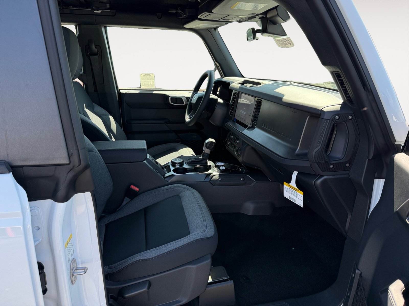 New 2025 Ford Bronco 4-Door image 19