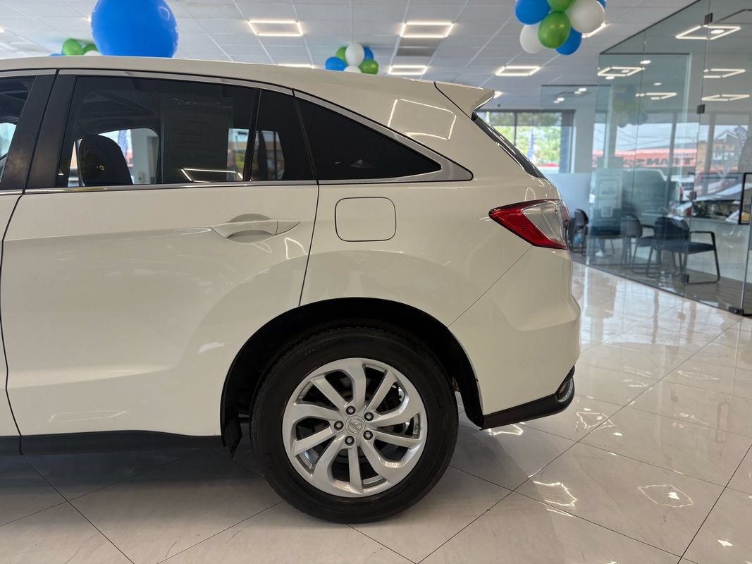 Used 2017 Acura RDX w/ Technology Package AWD/4WD image 7