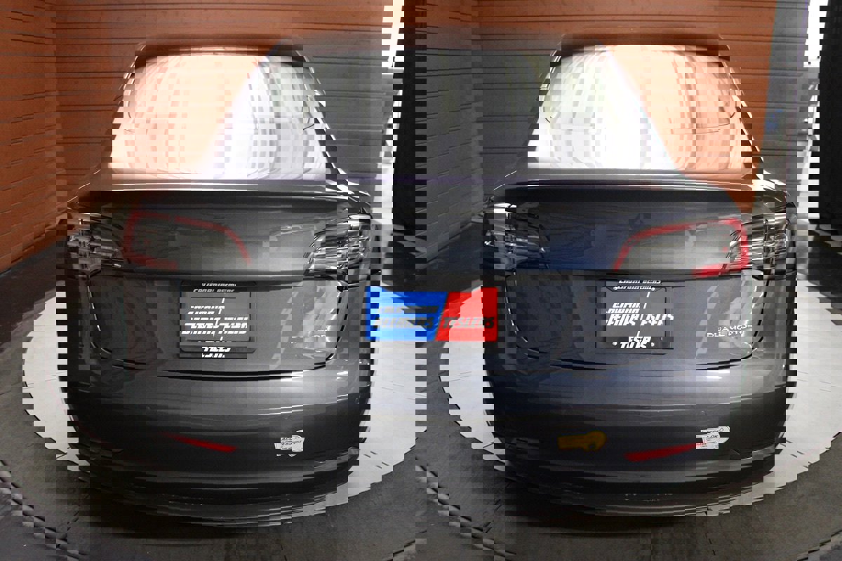 Used 2022 Tesla Model 3 Long Range image 2