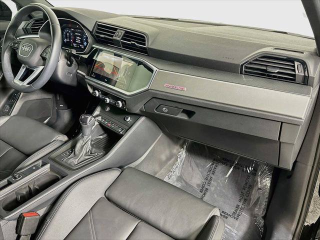Certified 2023 Audi Q3 2.0T Premium Plus w/ Premium Plus Package AWD/4WD image 27