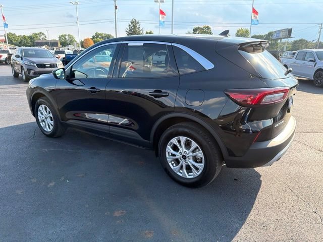 Used 2024 Ford Escape Active AWD/4WD image 8