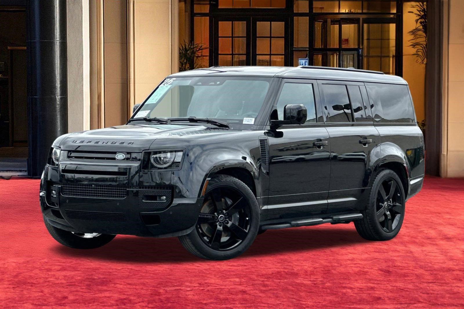 Certified 2025 Land Rover Defender 130 X-Dynamic SE AWD/4WD image 22