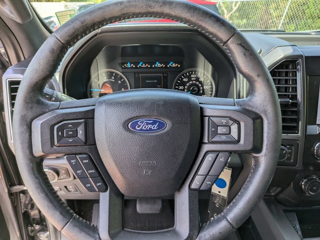 Used 2020 Ford F150 XLT w/ Equipment Group 302A Luxury AWD/4WD image 33