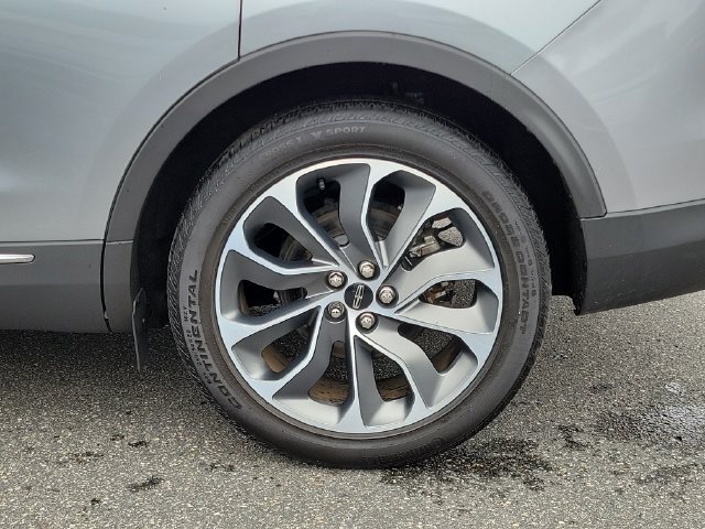Used 2023 Lincoln Nautilus Reserve FWD image 30