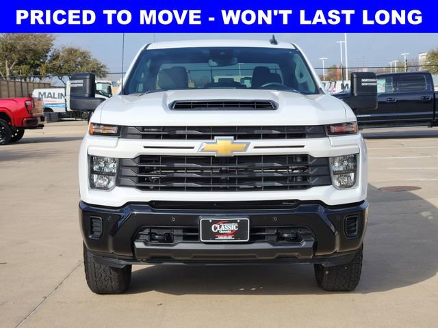 Used 2025 Chevrolet Silverado 2500 Custom w/ Custom Value Package AWD/4WD image 9