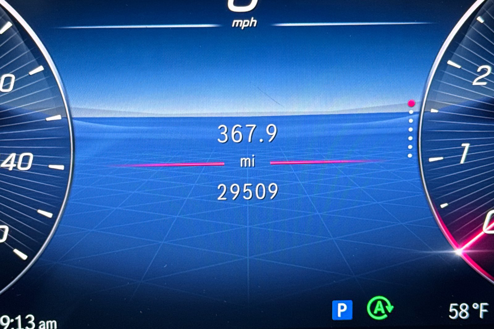 Used 2024 Mercedes-Benz GLC 300 4MATIC image 27