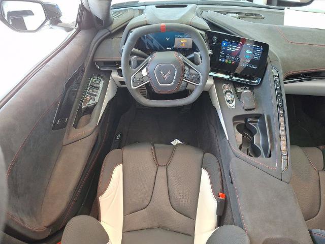 Used 2023 Chevrolet Corvette Stingray Premium Conv w/ Z51 Performance Package image 15