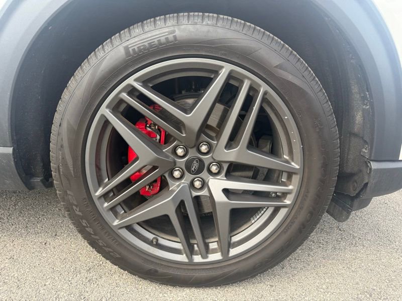 Used 2025 Ford Explorer ST w/ Sun And Sound Package image 4