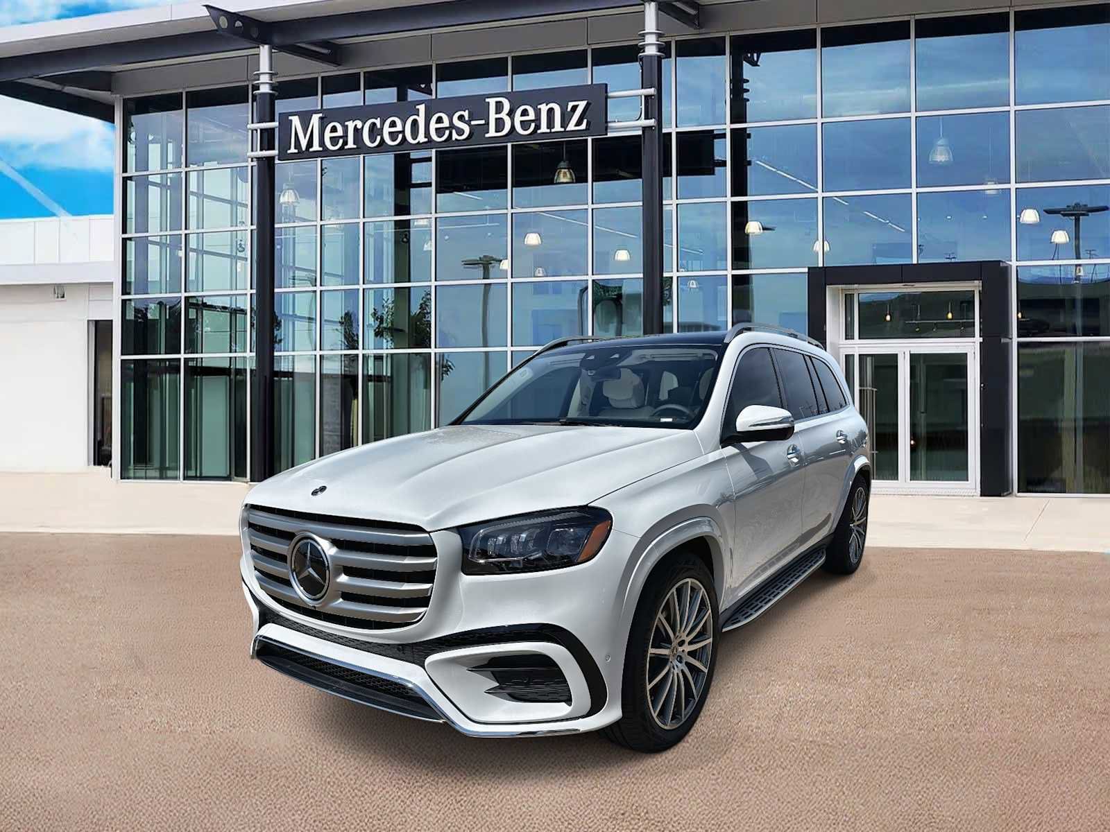 New 2026 Mercedes-Benz GLS 450 4MATIC image 1
