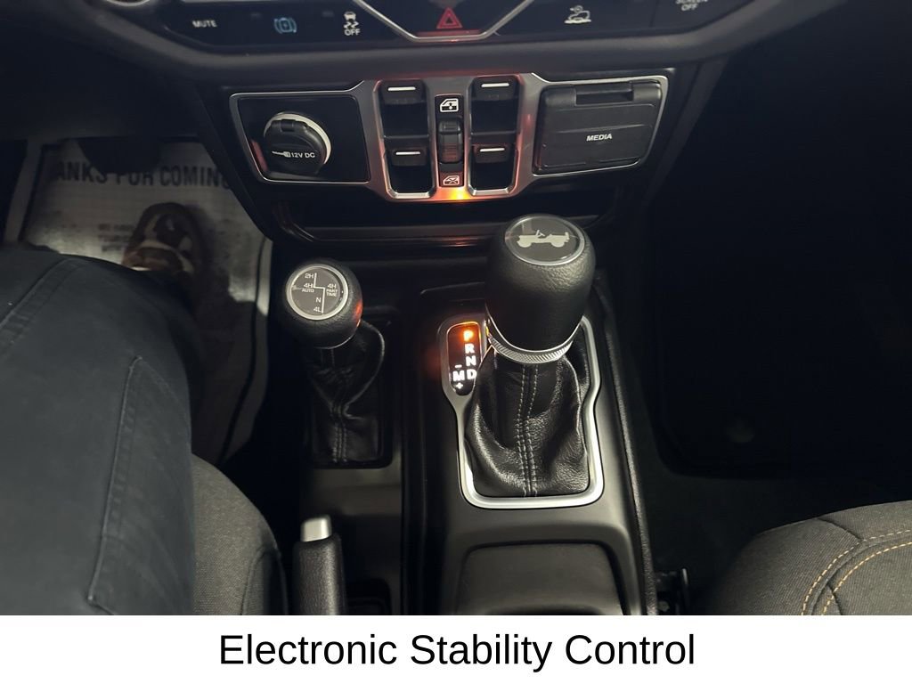 Used 2025 Jeep Wrangler Unlimited Sahara image 41