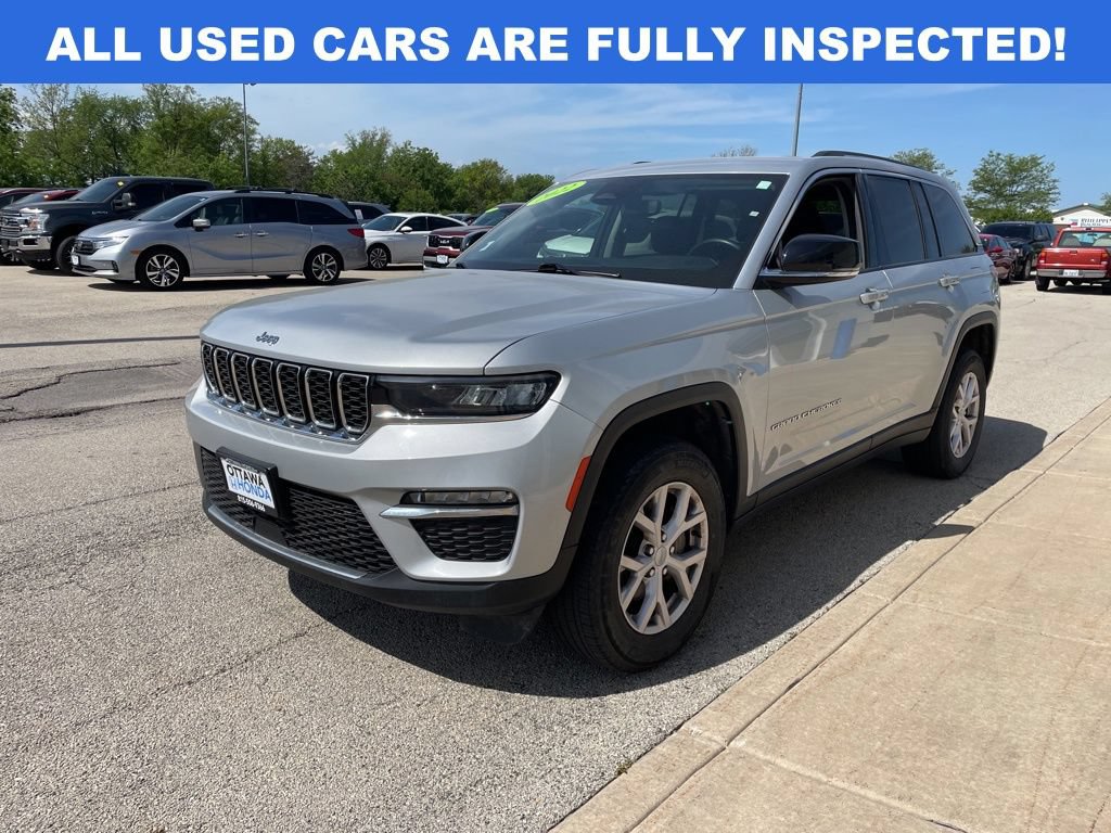 Used 2022 Jeep Grand Cherokee Limited AWD/4WD image 2