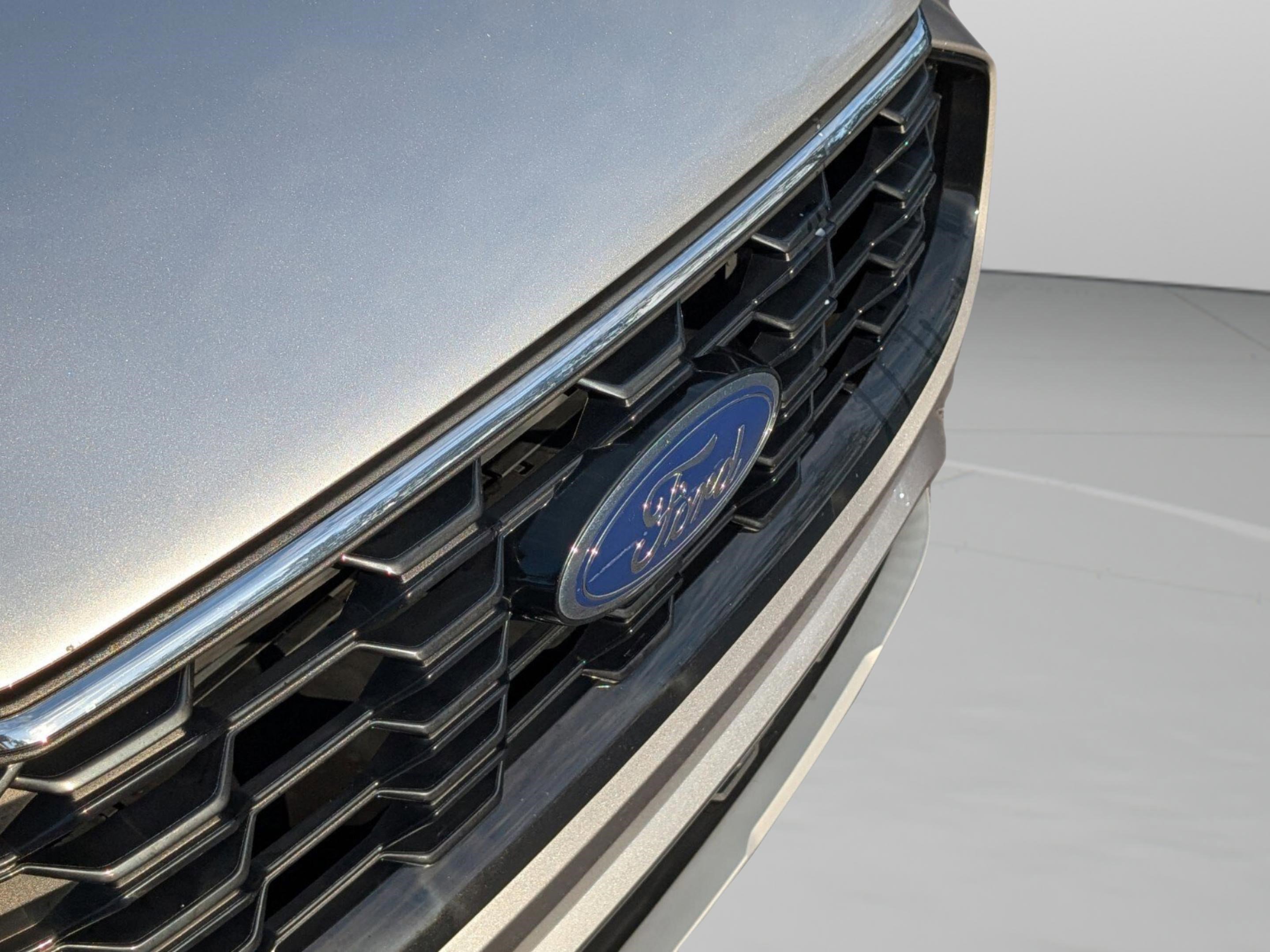 Used 2023 Ford Escape ST-Line w/ Tech Pack #1 image 12