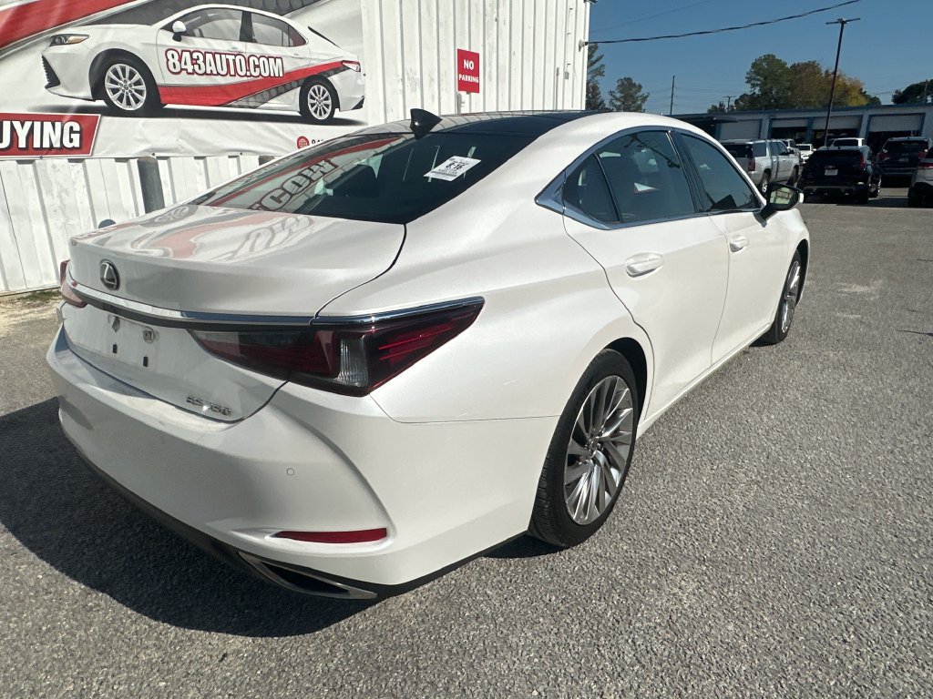 Used 2019 Lexus ES 350 Ultra Luxury w/ Accessory Package 2 FWD image 8