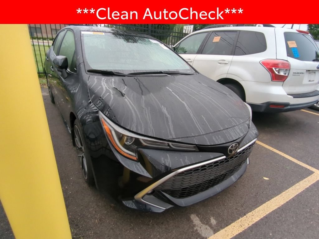 Used 2021 Toyota Corolla XSE FWD image 3