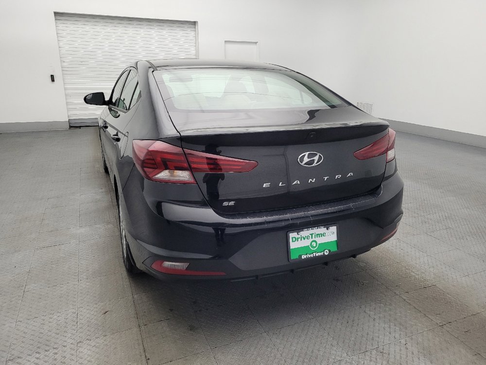 Used 2020 Hyundai Elantra SE image 6