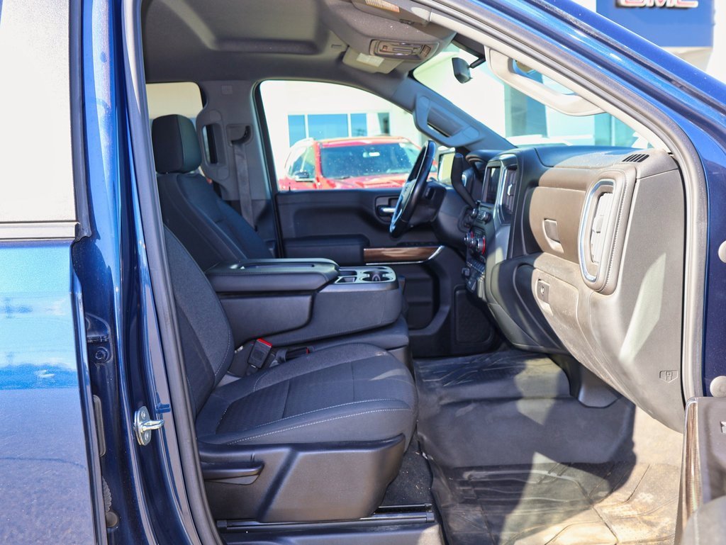 Used 2020 Chevrolet Silverado 1500 LT w/ All-Star Edition image 24