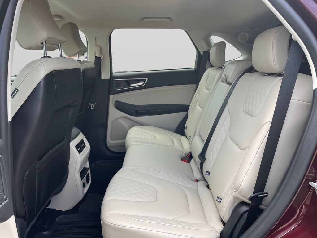 Certified 2024 Ford Edge Titanium AWD/4WD image 19