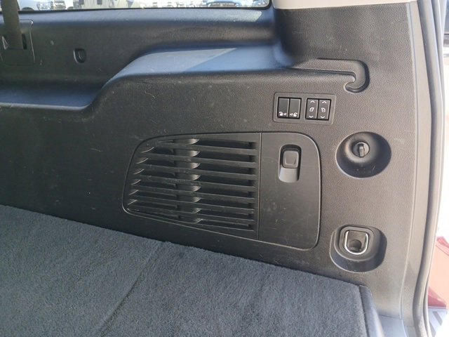 Used 2020 GMC Yukon XL Denali image 24