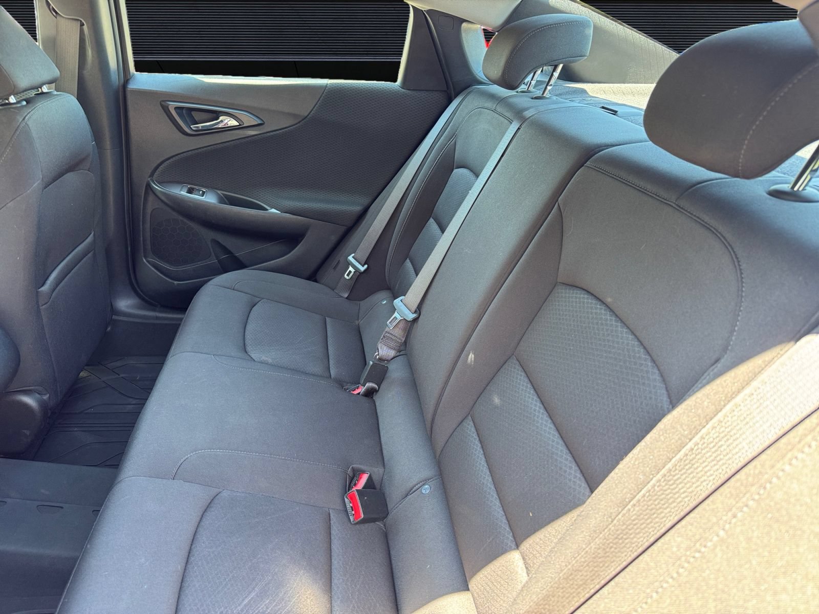 Used 2021 Chevrolet Malibu RS FWD image 13