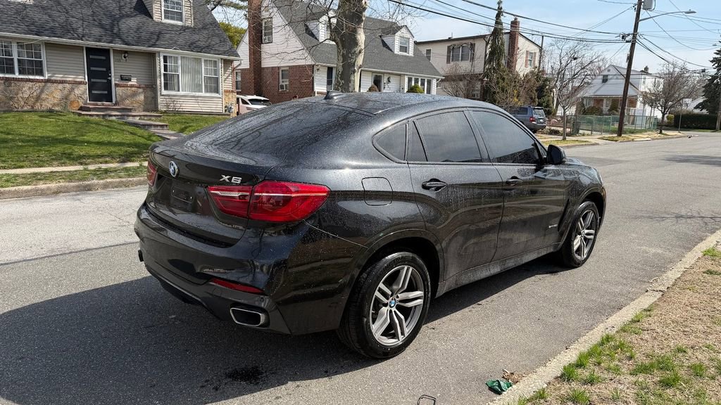 Used 2018 BMW X6 sDrive35i w/ M Sport Package image 5