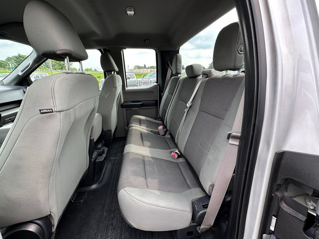 Used 2015 Ford F150 XL w/ Equipment Group 101A Mid AWD/4WD image 26
