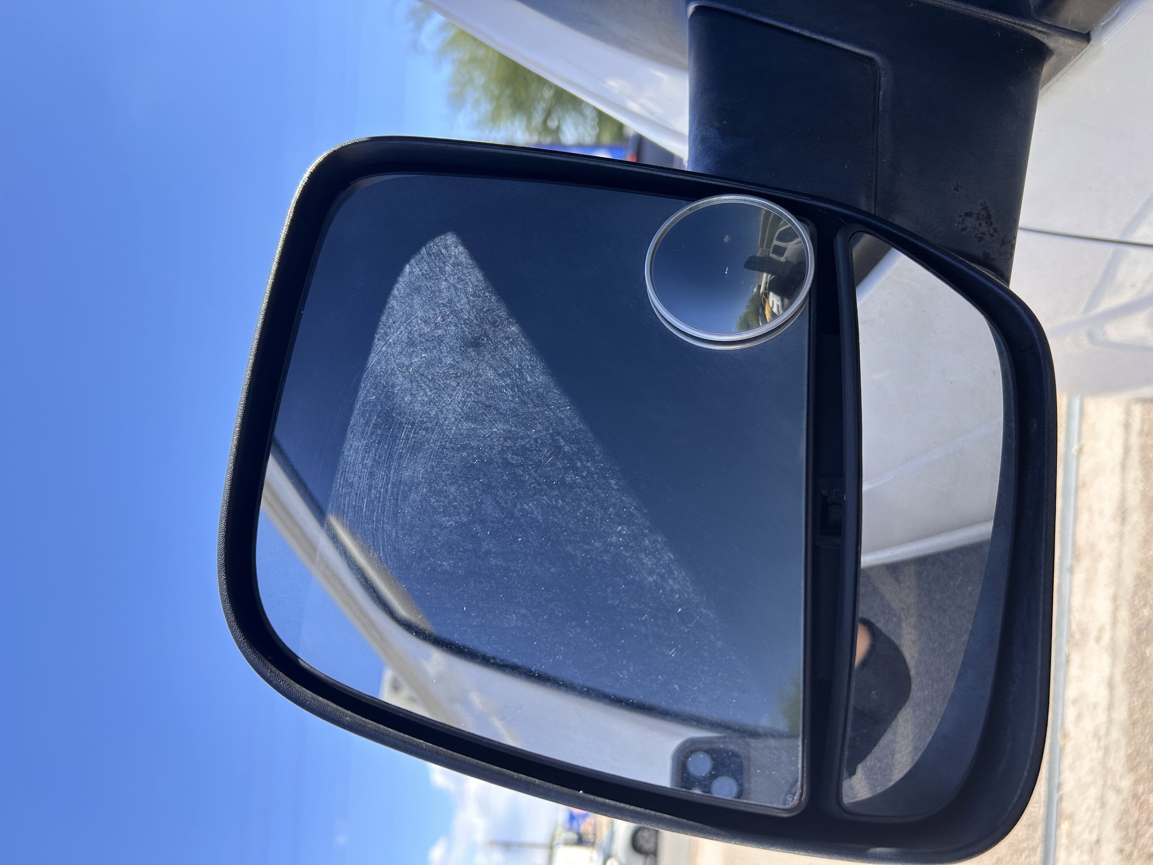 Used 2006 Ford E-250 and Econoline 250 RWD image 16