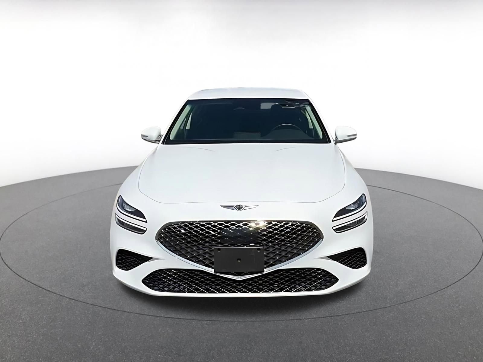 Used 2025 Genesis G70 2.5T AWD/4WD image 7
