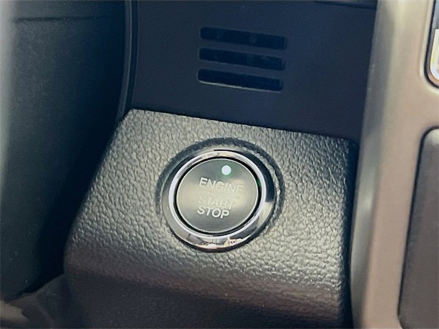 Used 2021 Ford Expedition Max XLT image 16