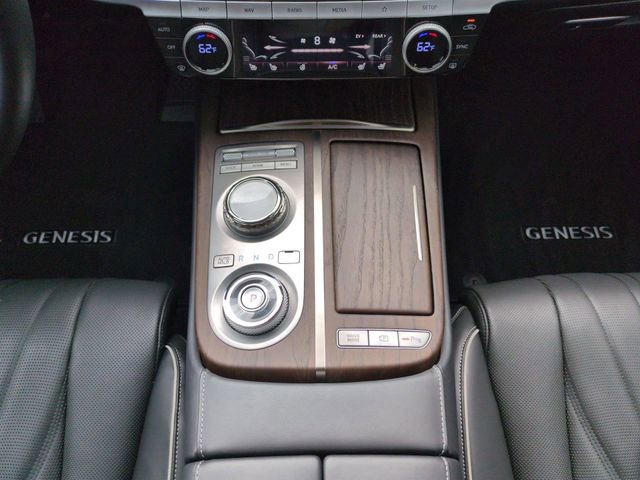 Certified 2023 Genesis Electrified G80 image 17