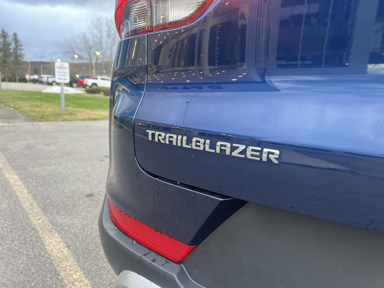 Certified 2023 Chevrolet TrailBlazer LT w/ Convenience Package image 31