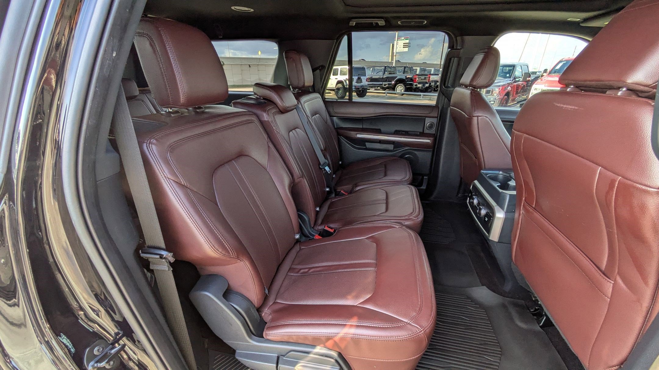 Used 2023 Ford Expedition Max Limited image 30