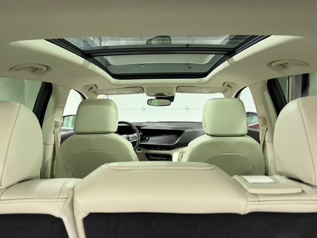 Certified 2022 Buick Envision Essence w/ Technology Package I image 9