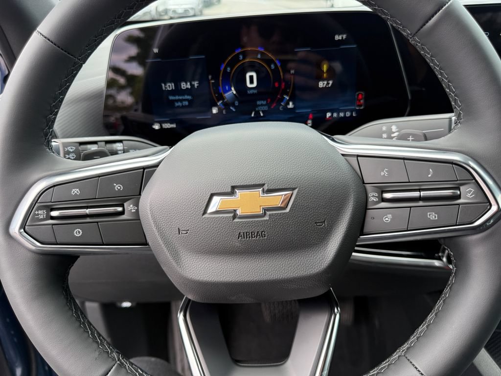 New 2027 Chevrolet Equinox LT FWD image 20