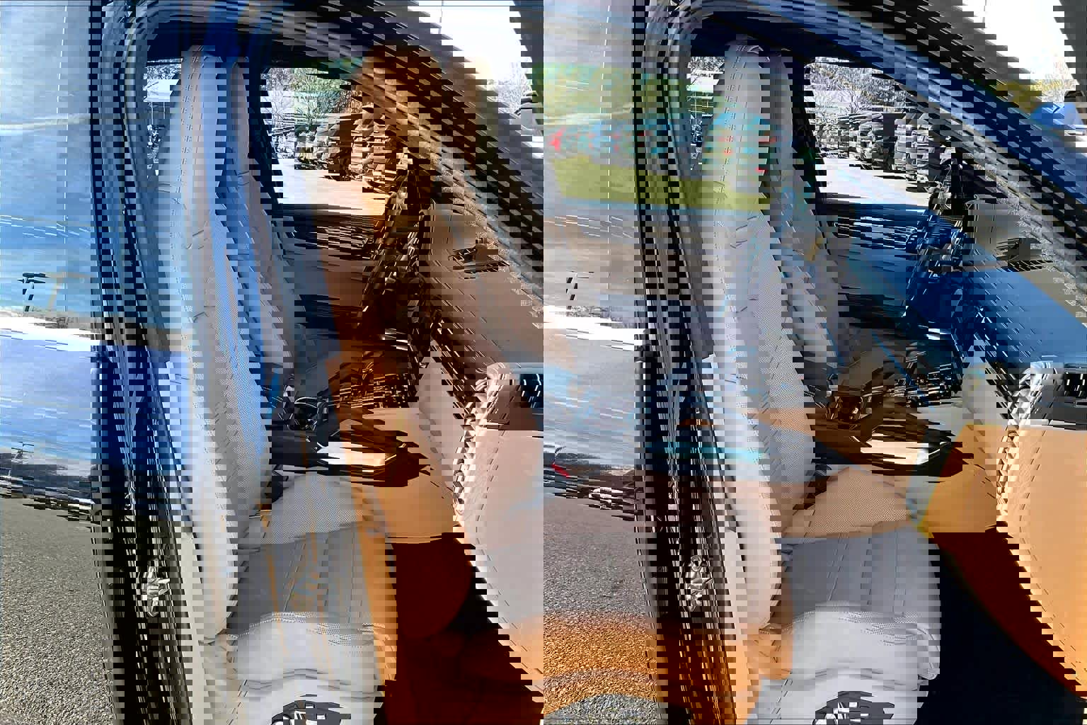 Used 2020 Porsche Cayenne Turbo image 8