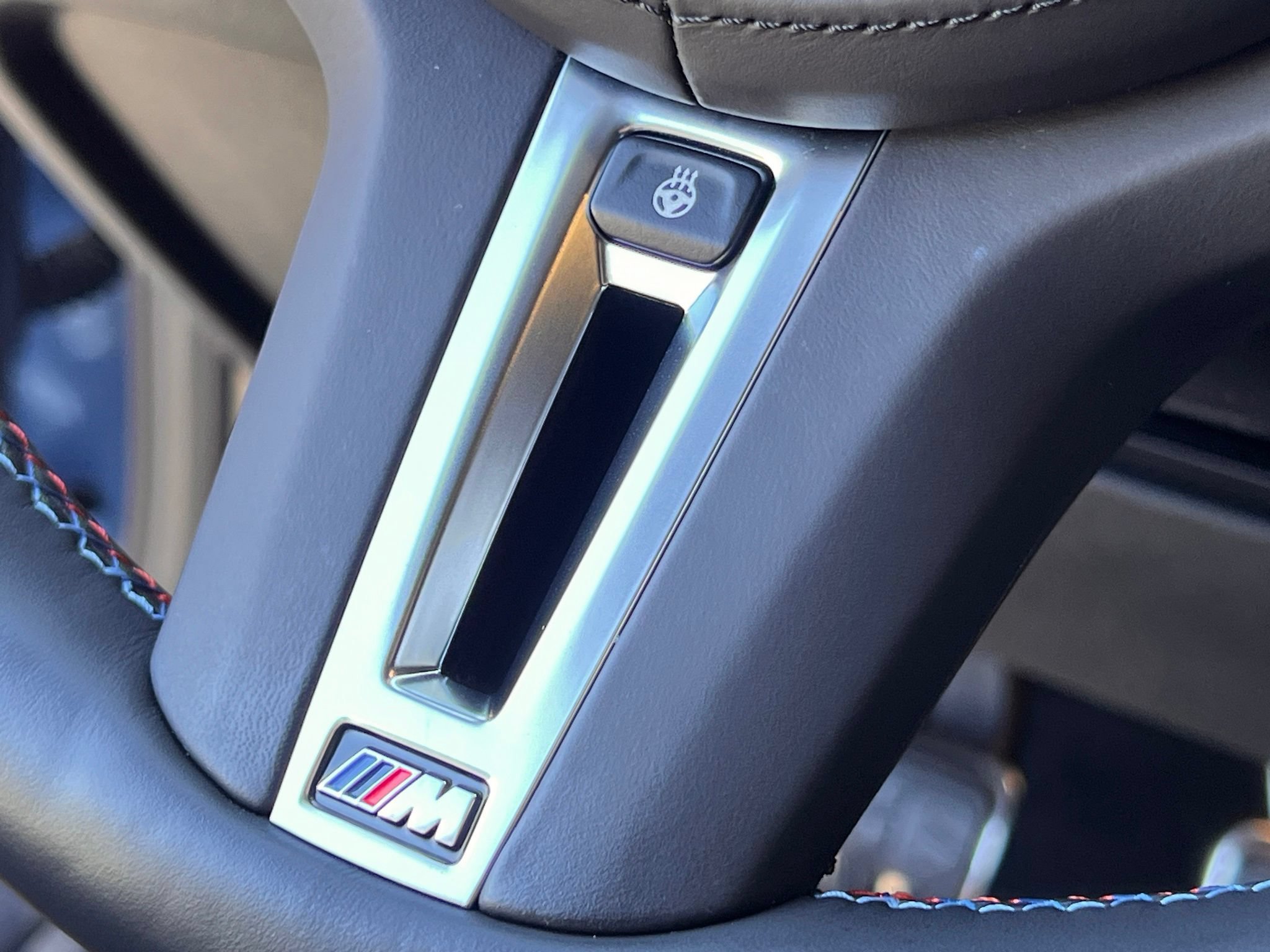 Used 2023 BMW M2 w/ Lighting Package RWD image 24