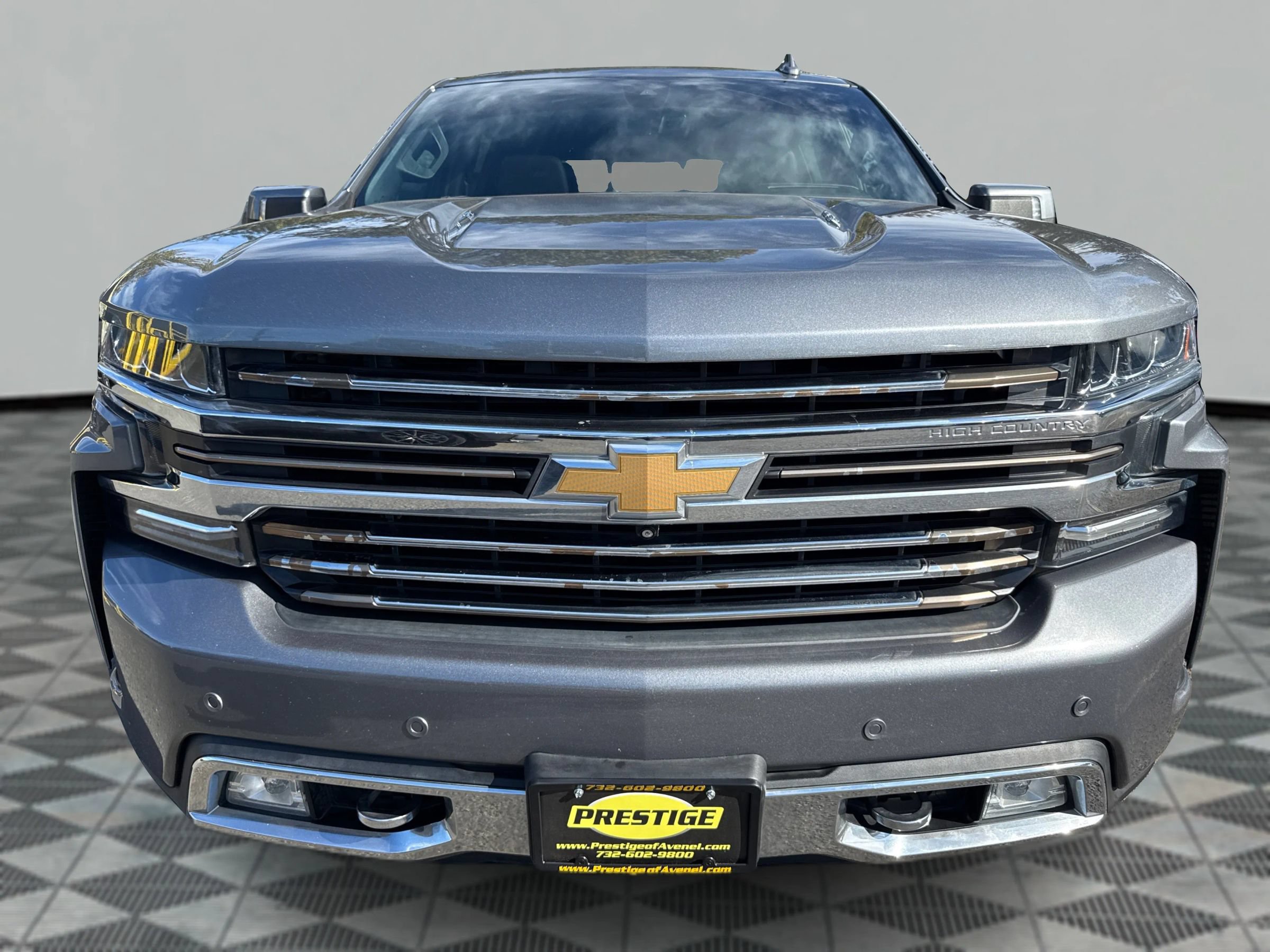 Used 2019 Chevrolet Silverado 1500 High Country w/ Technology Package AWD/4WD image 15